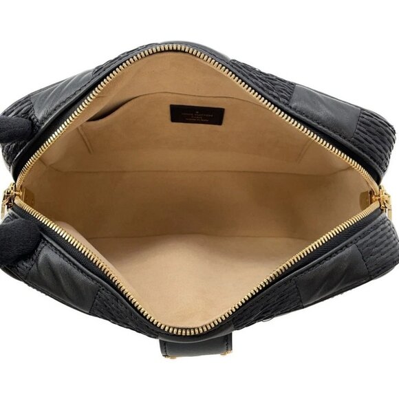 LOUIS VUITTON Troca Size MM Damier Quilt Leather Noir - Picture 6 of 15